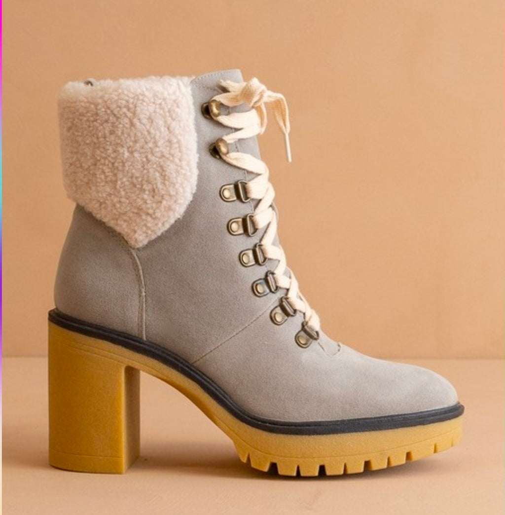 The Madilyn Shearling Boots
